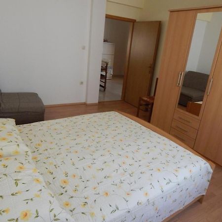 Apartments Zoki - Great Location Close To The Sea 维斯 外观 照片