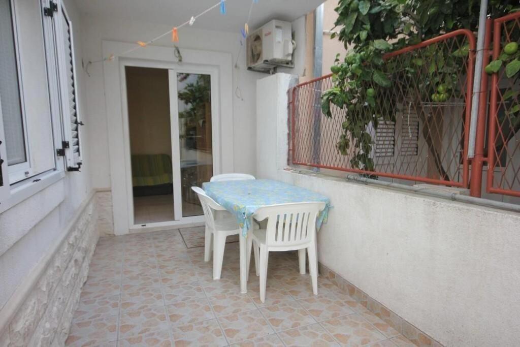 Apartments Zoki - Great Location Close To The Sea 维斯 外观 照片
