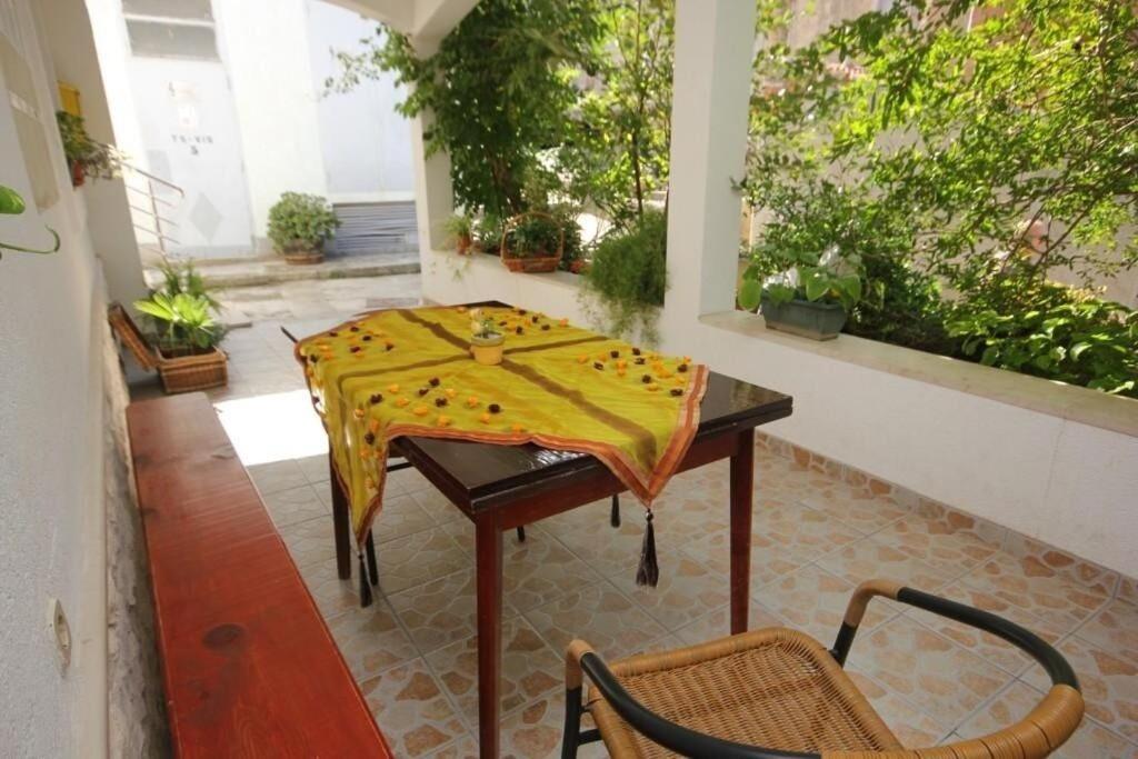 Apartments Zoki - Great Location Close To The Sea 维斯 外观 照片