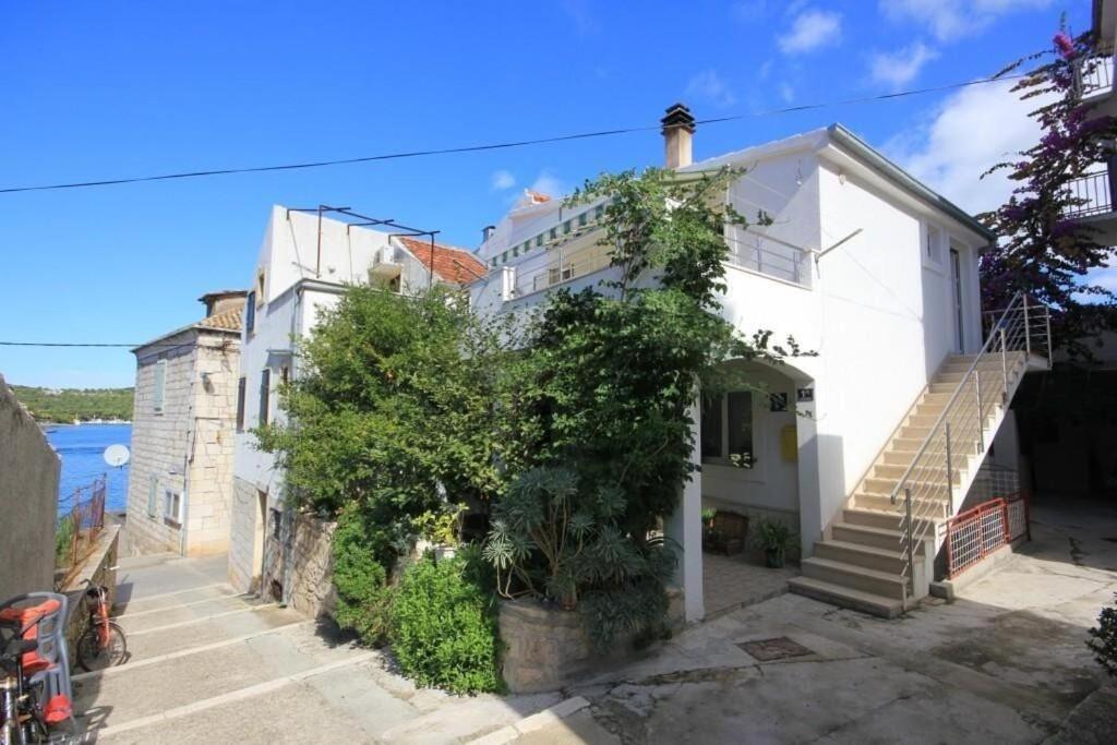 Apartments Zoki - Great Location Close To The Sea 维斯 外观 照片